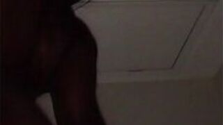 Act a donkey on the camel toe - porn video