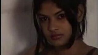 She teases her tasty Arab tits - porn video