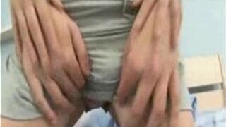 hot chick gets fingered - porn video