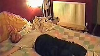 time to tie my girlfriend up and play some games - porn video